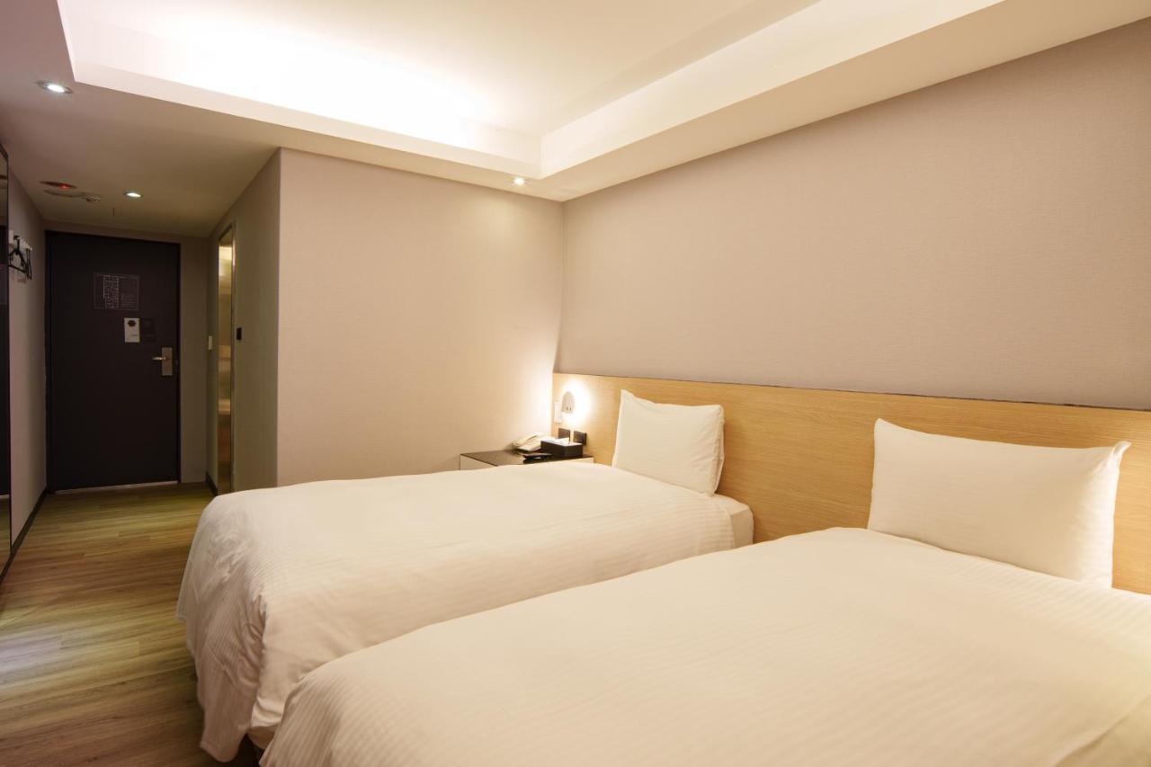 Hub Hotel Tucheng Esterno foto