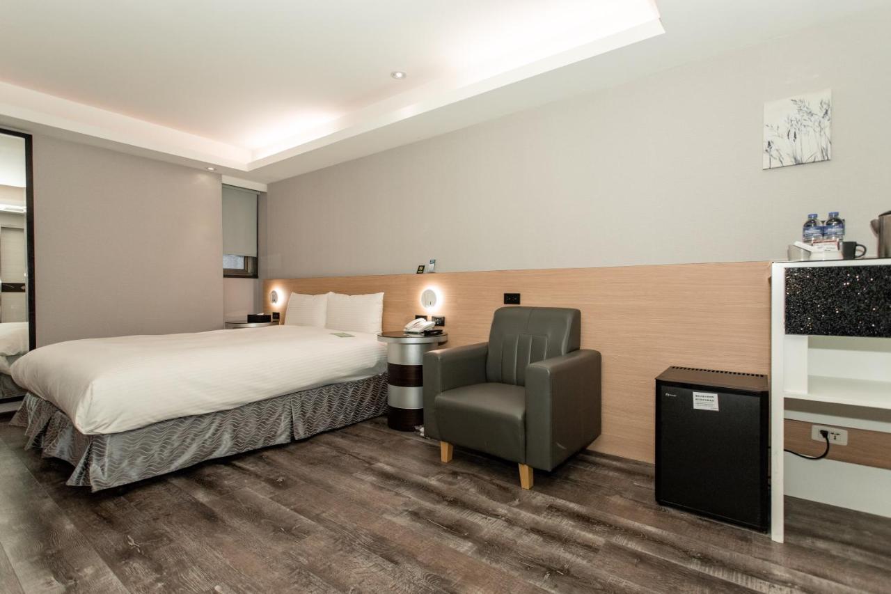 Hub Hotel Tucheng Esterno foto