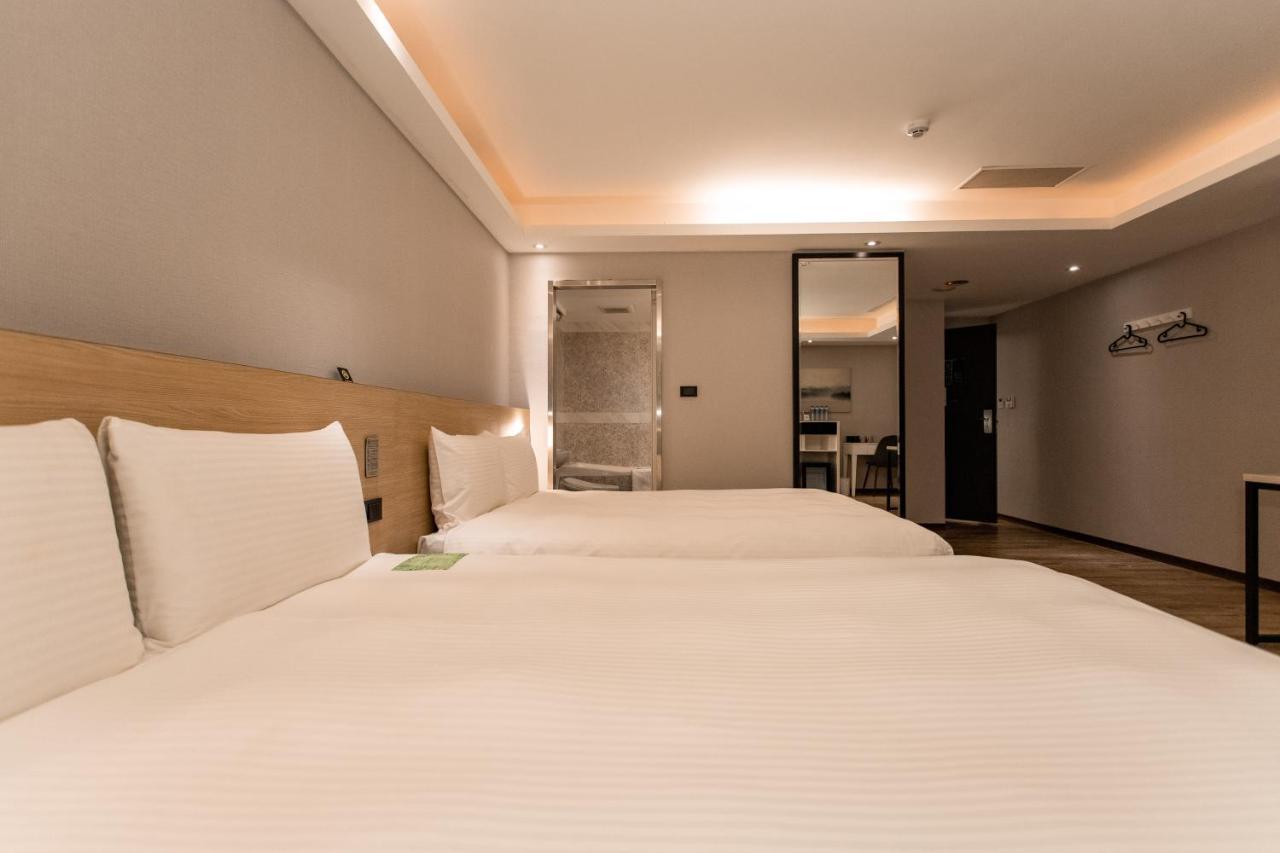 Hub Hotel Tucheng Esterno foto