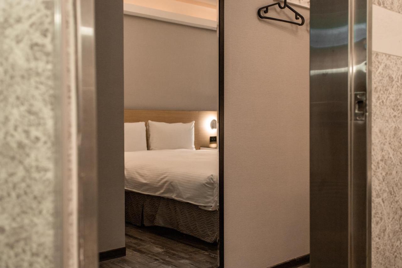 Hub Hotel Tucheng Esterno foto